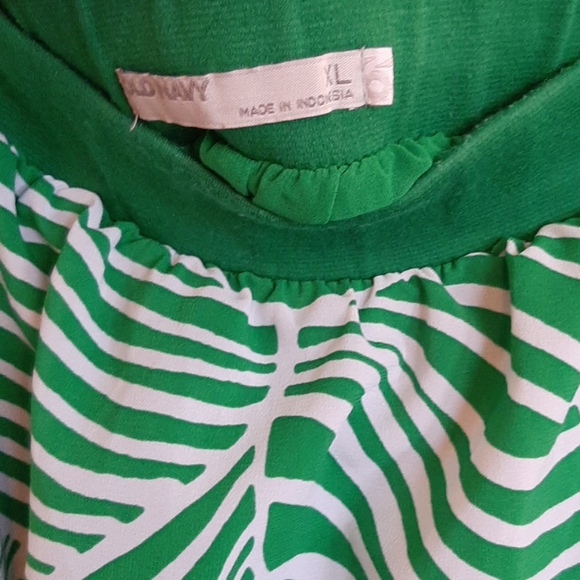 Old Navy Strapless Maxi Dress - Picture 4 of 7